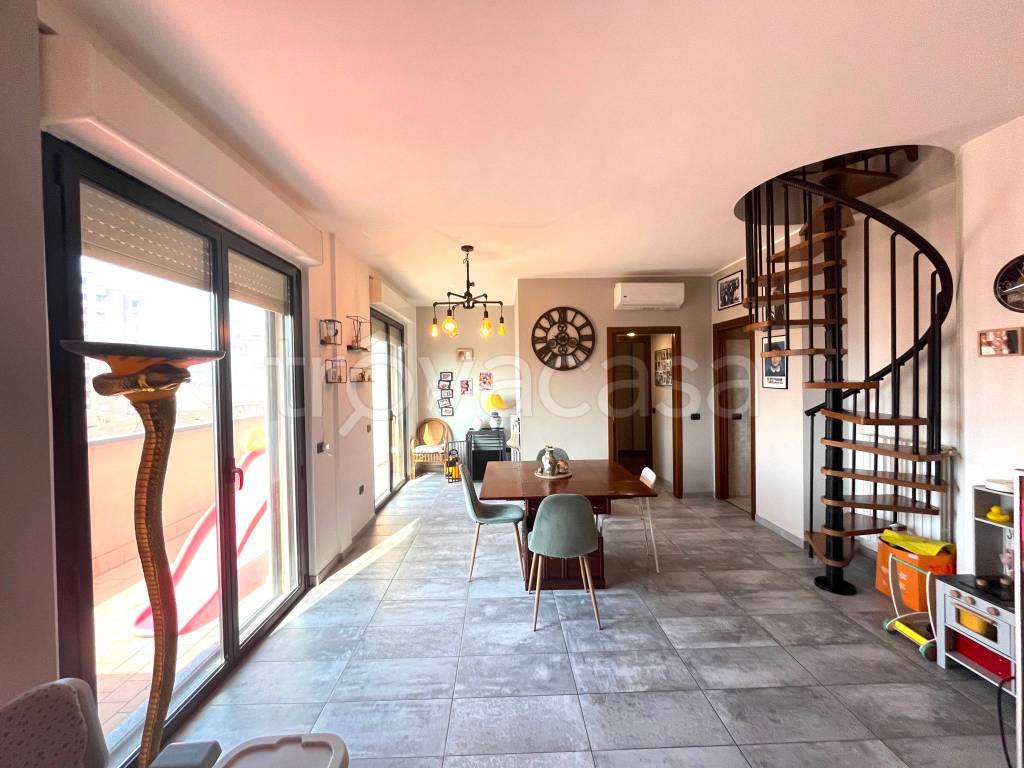 appartamento in vendita a Sesto San Giovanni in zona Rondò/Torretta