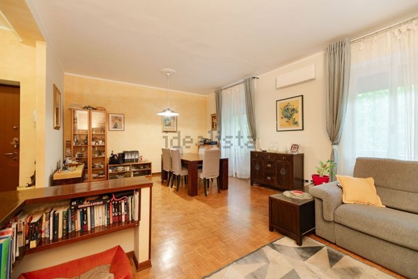 appartamento in vendita a Sesto San Giovanni in zona Rondinella