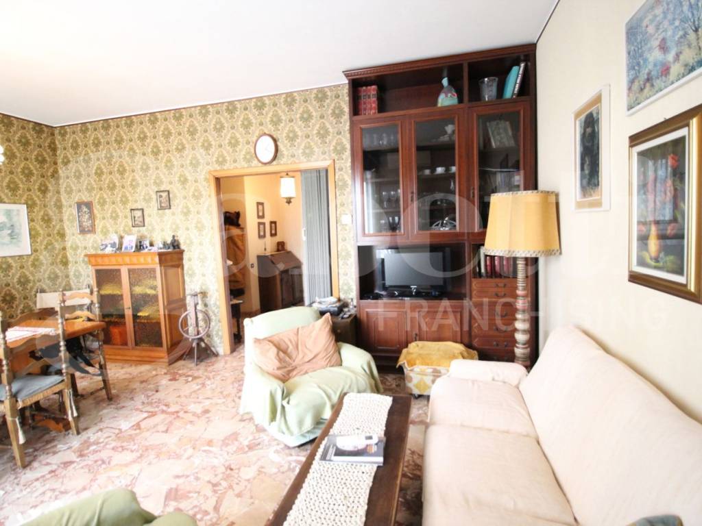 appartamento in vendita a Sesto San Giovanni in zona Rondò/Torretta