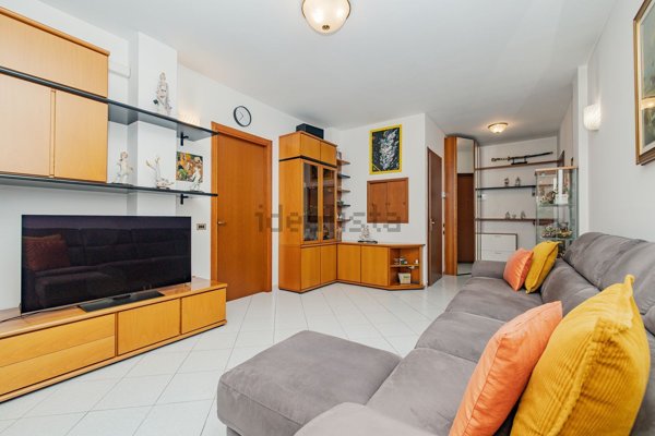 appartamento in vendita a Sesto San Giovanni in zona Cascina de' Gatti