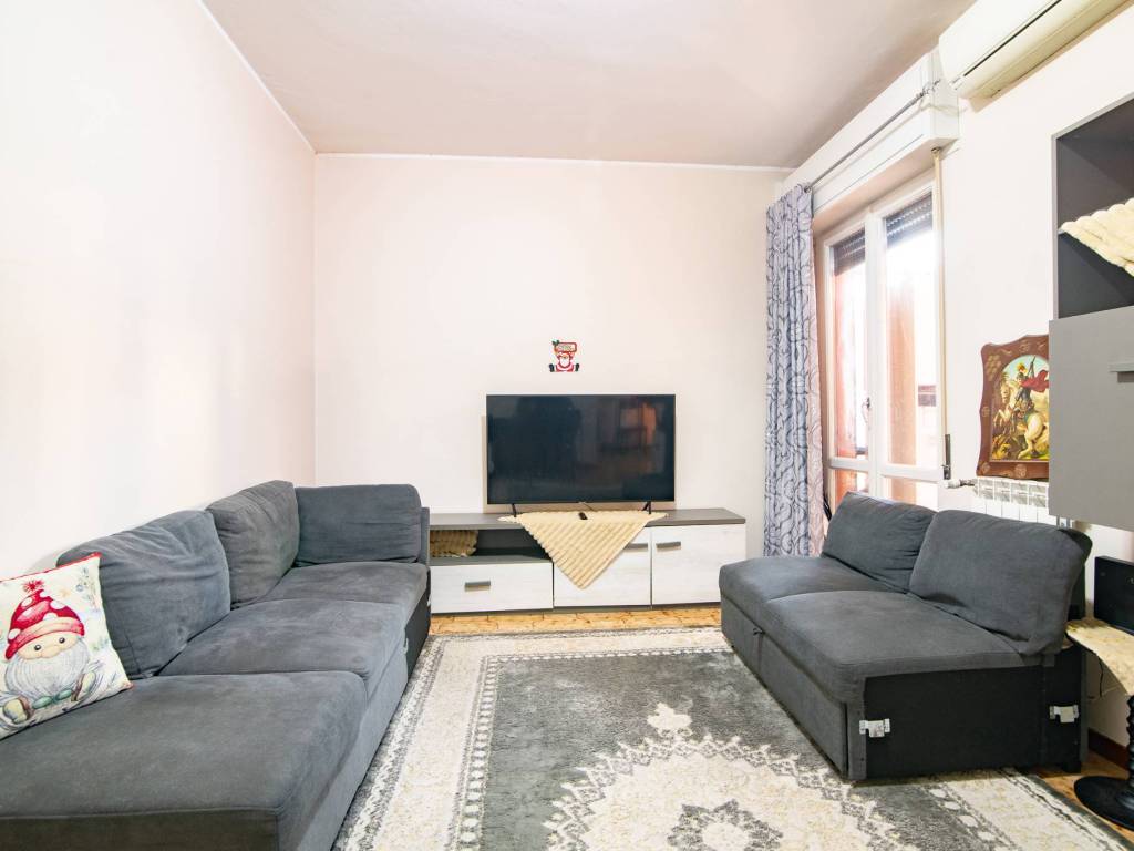 appartamento in vendita a Sesto San Giovanni in zona Rondinella