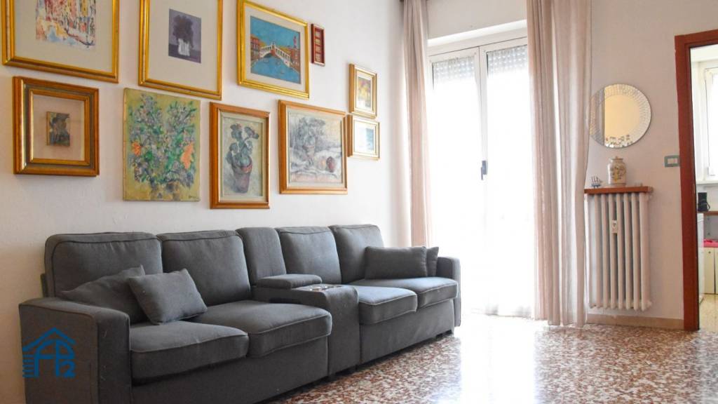 appartamento in vendita a Sesto San Giovanni in zona Rondò/Torretta