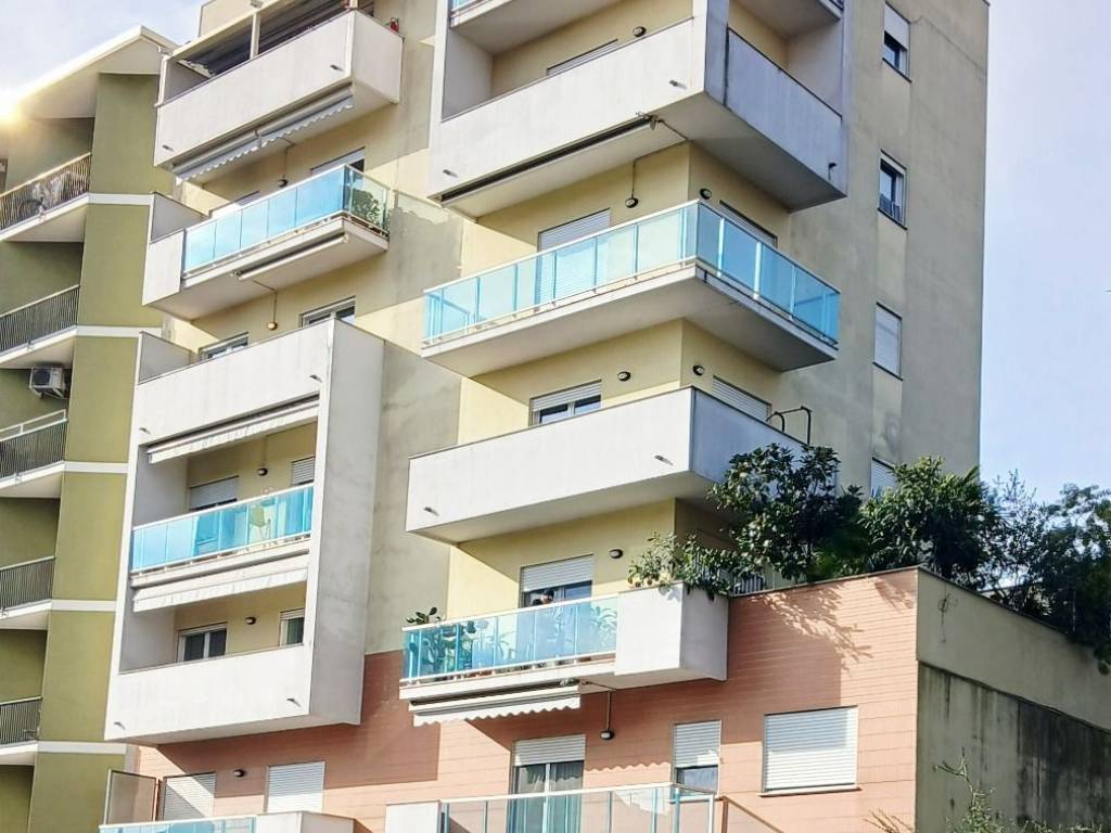 appartamento in vendita a Sesto San Giovanni in zona Rondinella