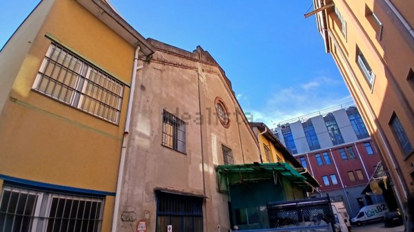 locale di sgombero in vendita a Sesto San Giovanni