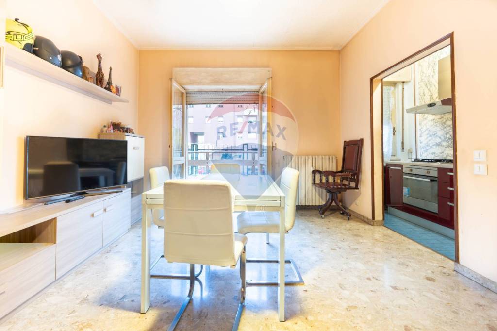 appartamento in vendita a Sesto San Giovanni in zona Rondò/Torretta