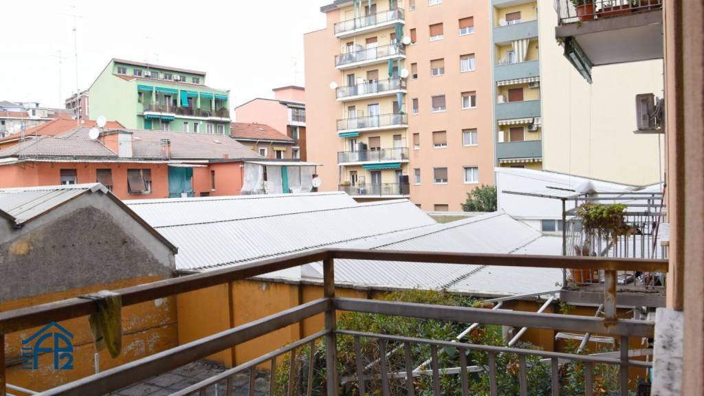 appartamento in vendita a Sesto San Giovanni in zona Rondinella