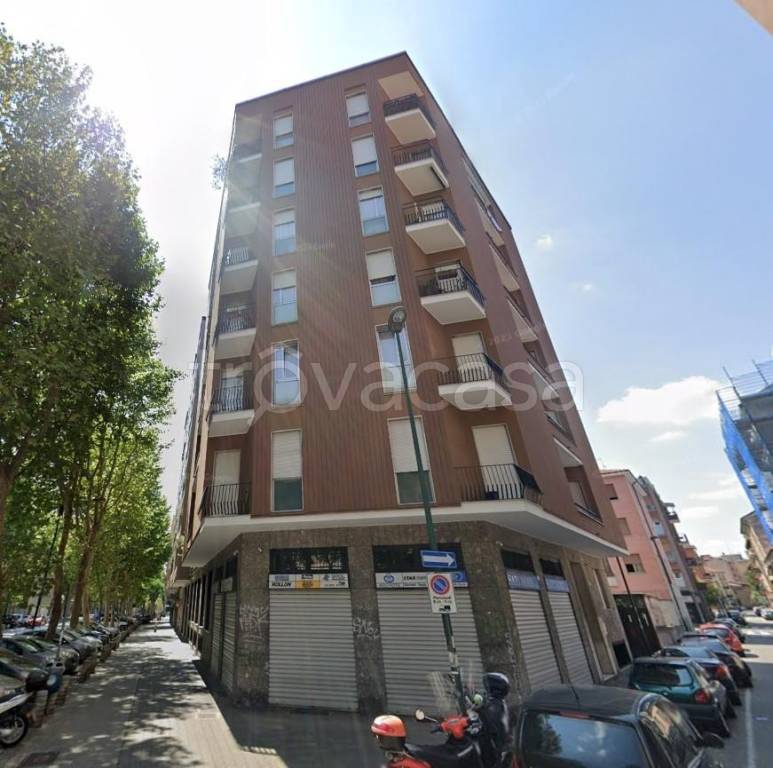 negozio in vendita a Sesto San Giovanni