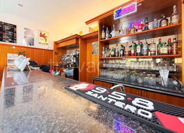 negozio in vendita a Sesto San Giovanni