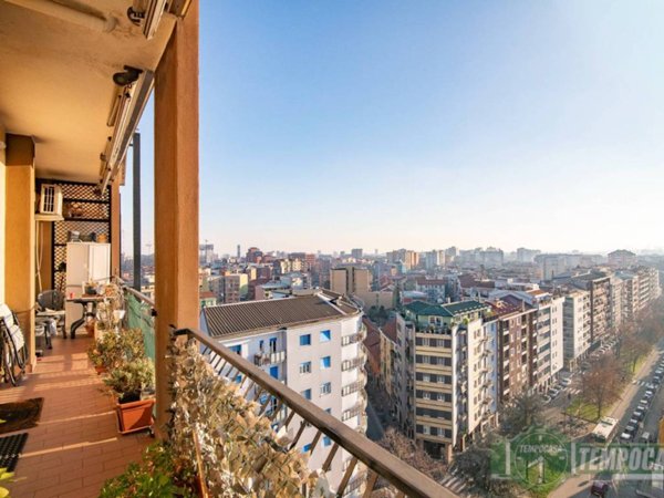 appartamento in vendita a Sesto San Giovanni in zona Rondinella