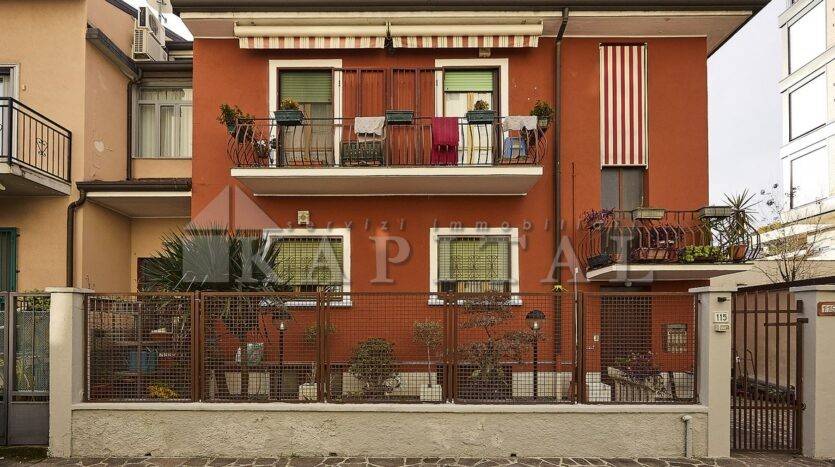 appartamento in vendita a Sesto San Giovanni in zona Rondinella