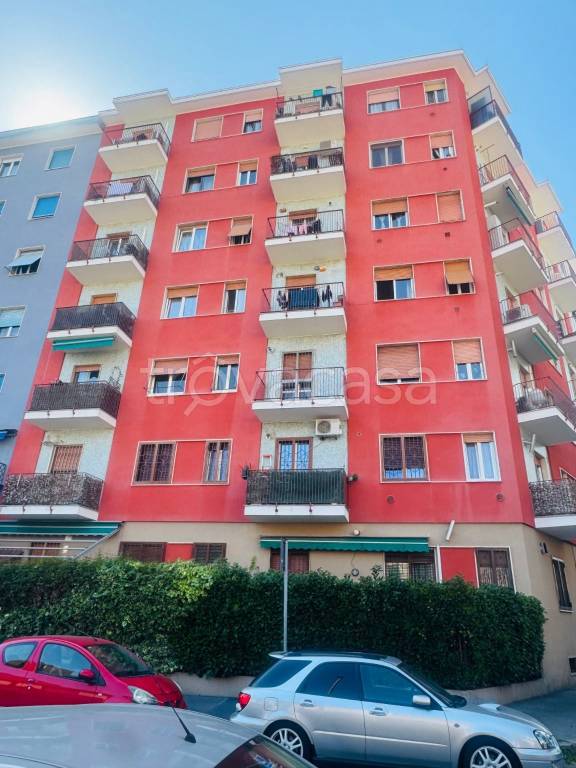 appartamento in vendita a Sesto San Giovanni in zona Rondinella