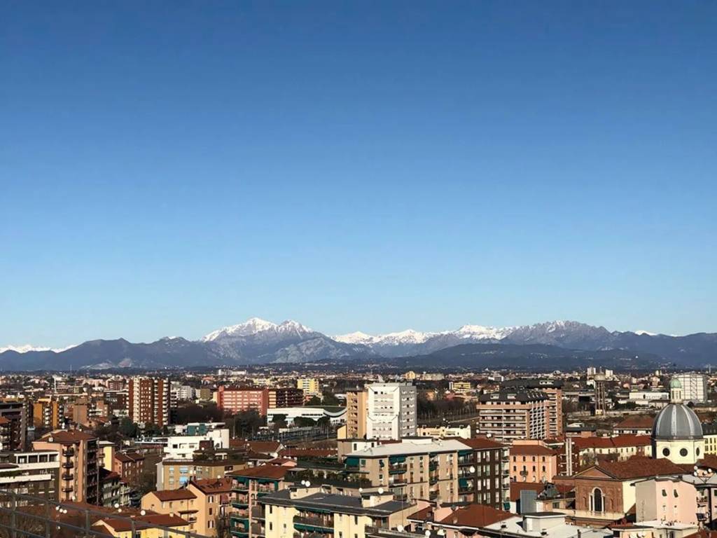appartamento in vendita a Sesto San Giovanni in zona Rondò/Torretta