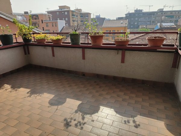 appartamento in vendita a Sesto San Giovanni in zona Rondinella