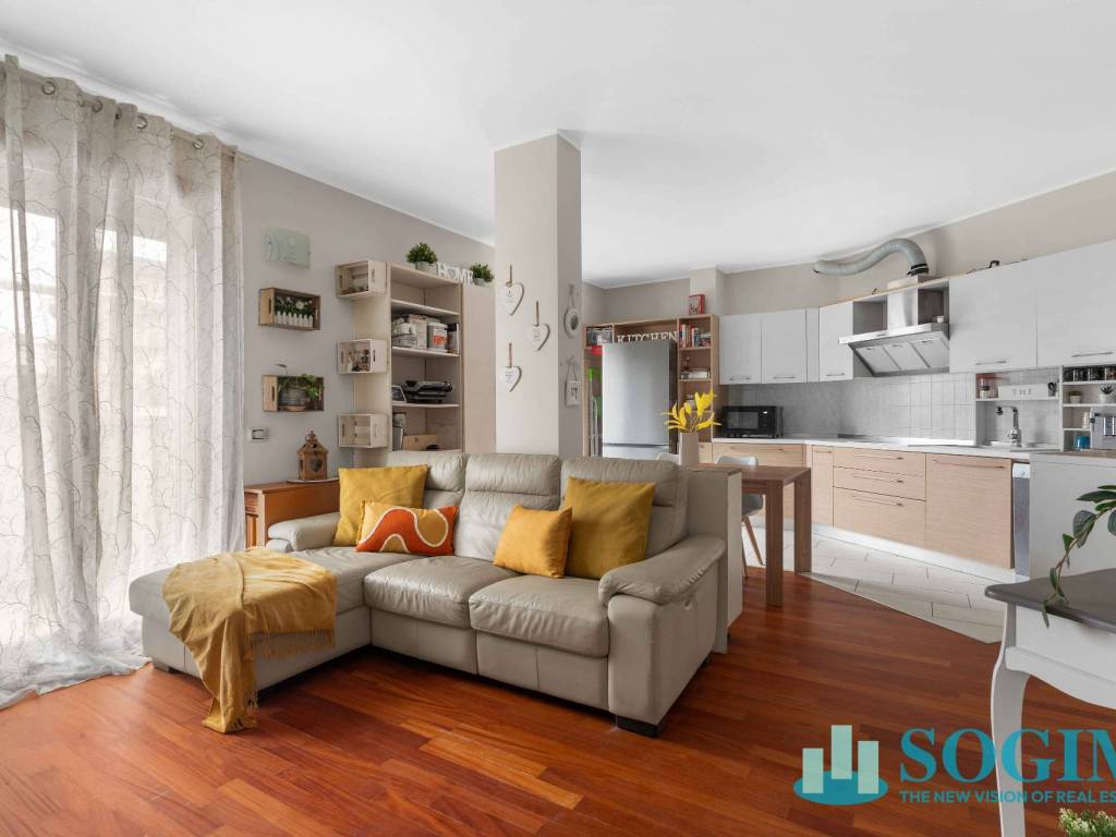 appartamento in vendita a Sesto San Giovanni in zona Rondinella