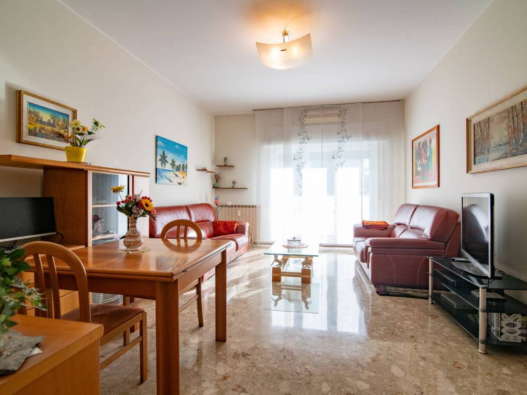 appartamento in vendita a Sesto San Giovanni