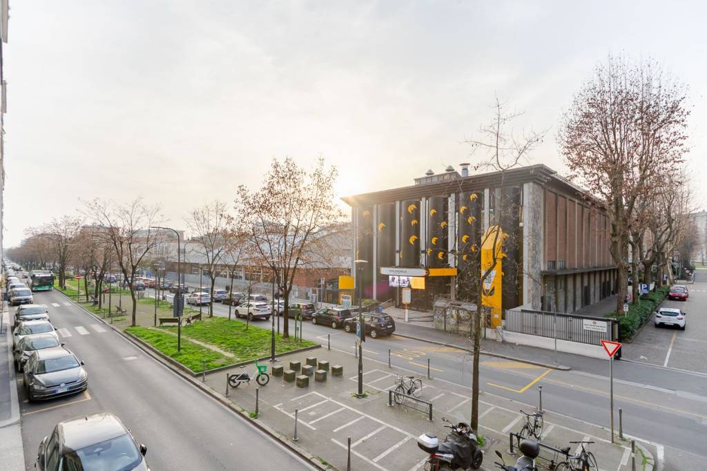 appartamento in vendita a Sesto San Giovanni in zona Rondinella