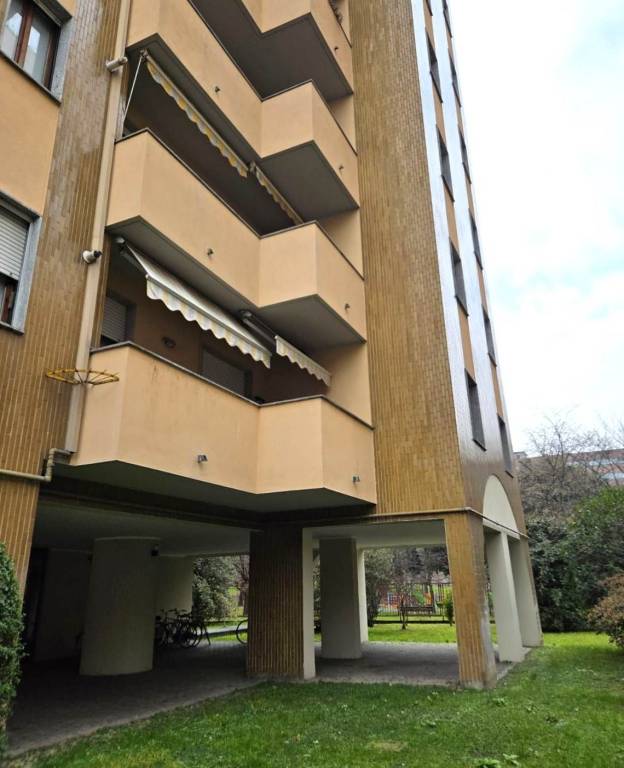 appartamento in vendita a Sesto San Giovanni