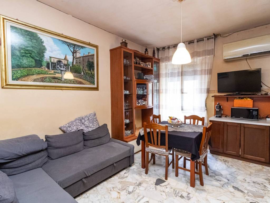 appartamento in vendita a Sesto San Giovanni in zona Rondò/Torretta