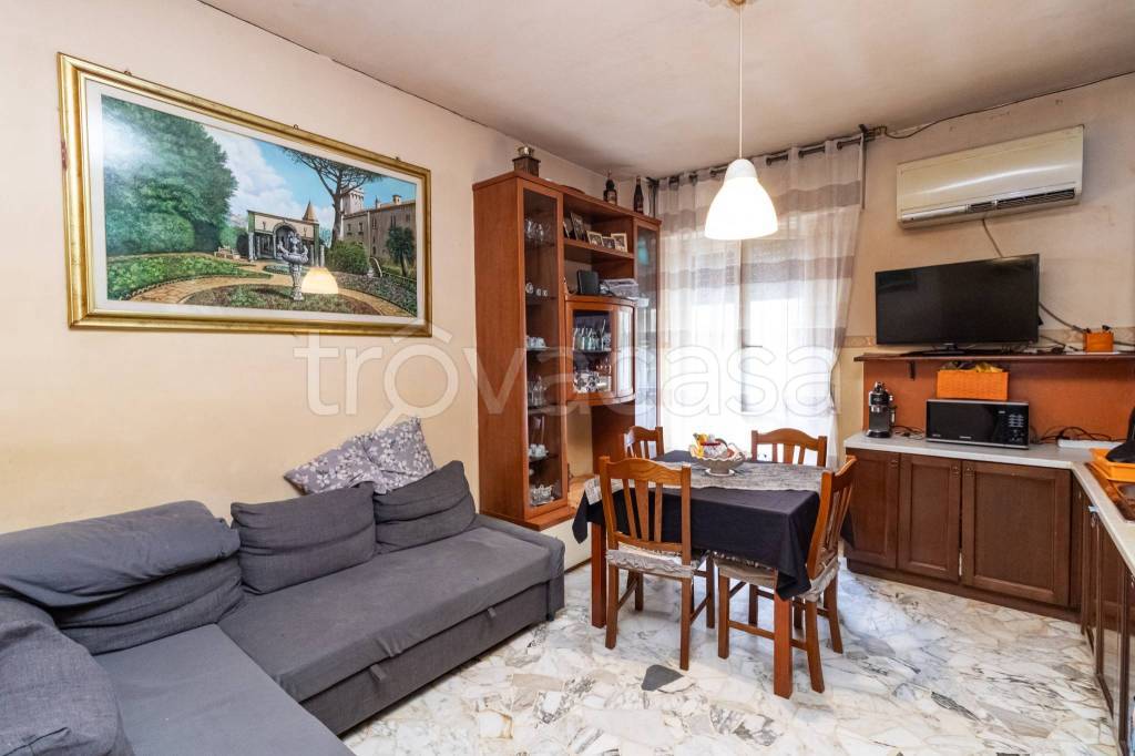 appartamento in vendita a Sesto San Giovanni in zona Rondò/Torretta