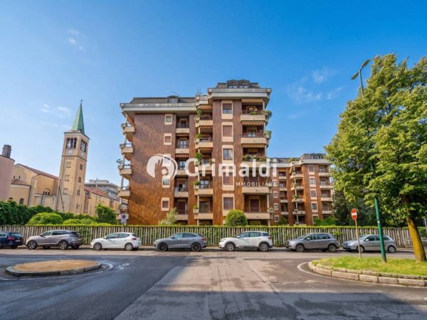 appartamento in vendita a Sesto San Giovanni in zona Rondò/Torretta