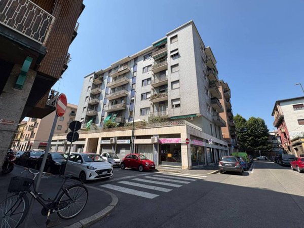 appartamento in vendita a Sesto San Giovanni in zona Rondò/Torretta