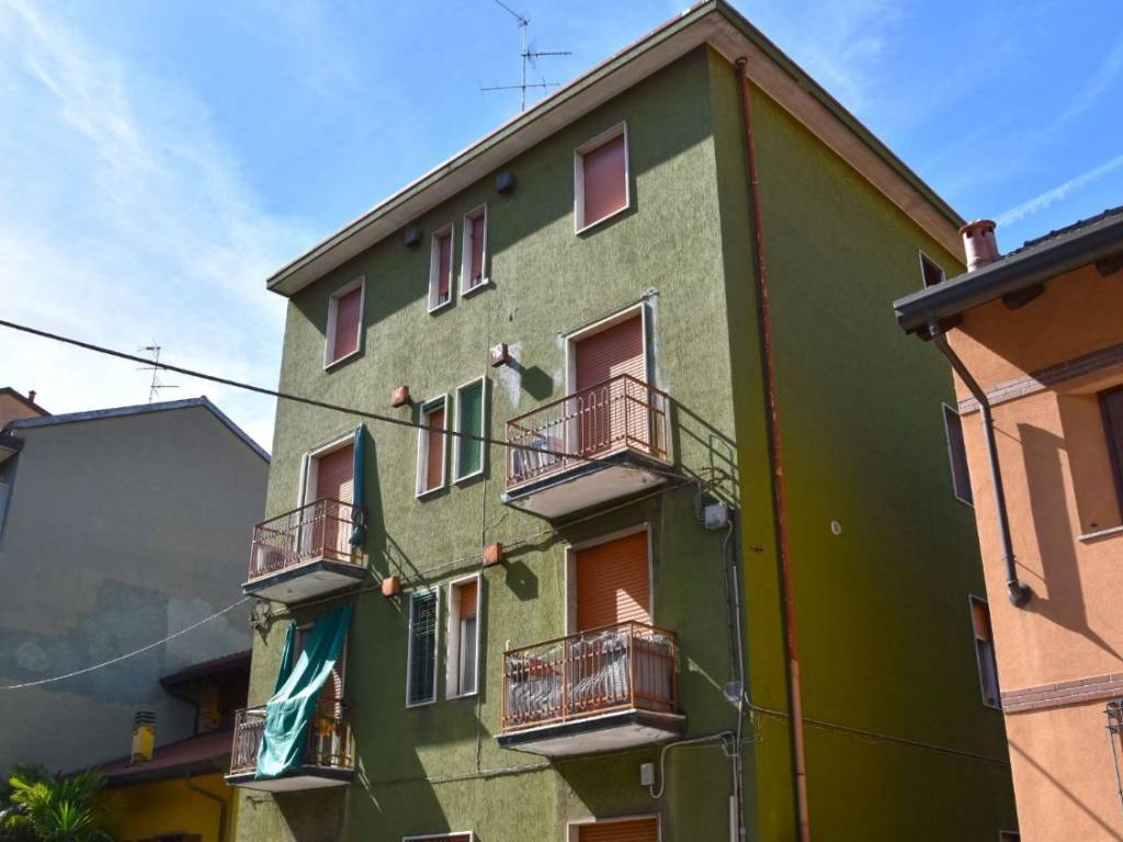 appartamento in vendita a Sesto San Giovanni in zona Rondinella