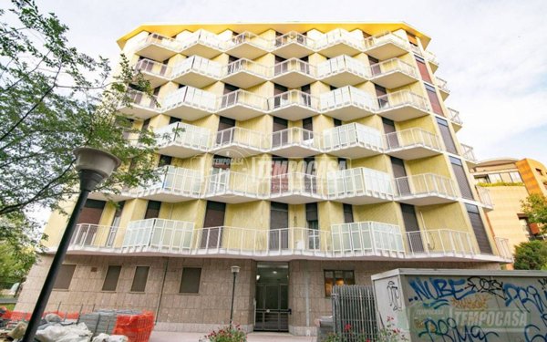 appartamento in vendita a Sesto San Giovanni in zona Rondinella