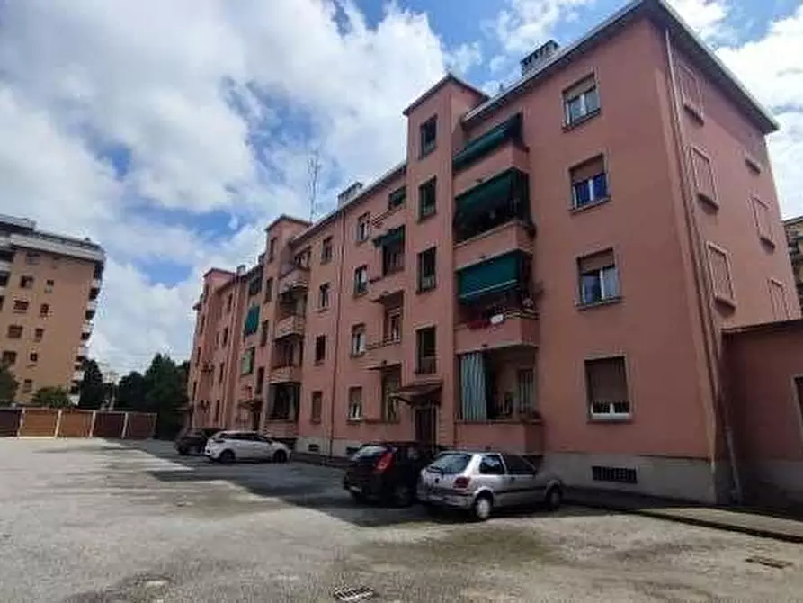 appartamento in vendita a Sesto San Giovanni in zona Rondinella