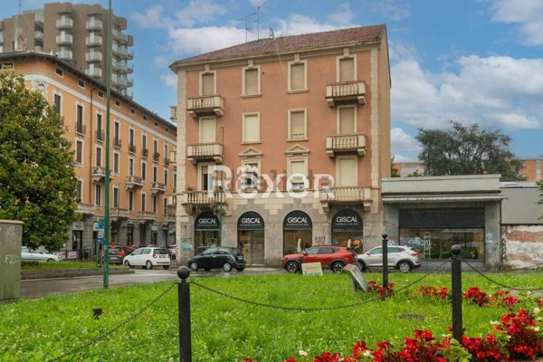 appartamento in vendita a Sesto San Giovanni in zona Rondò/Torretta