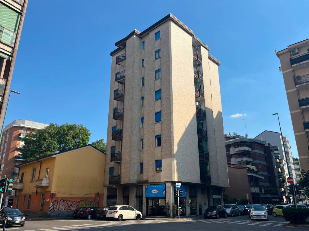 appartamento in vendita a Sesto San Giovanni in zona Rondinella