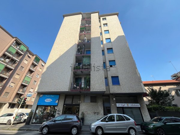 appartamento in vendita a Sesto San Giovanni in zona Rondinella