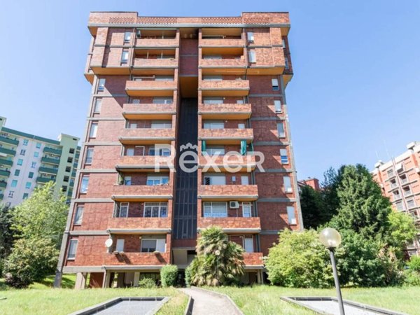 appartamento in vendita a Sesto San Giovanni in zona Cascina de' Gatti