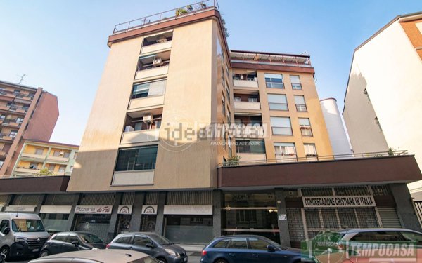 appartamento in vendita a Sesto San Giovanni in zona Restellone