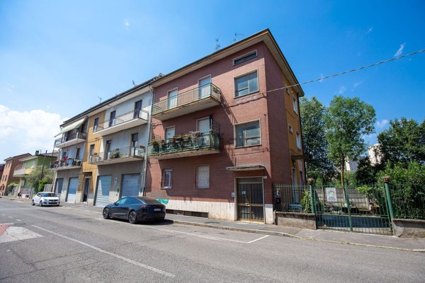 appartamento in vendita a Sesto San Giovanni in zona Cascina de' Gatti