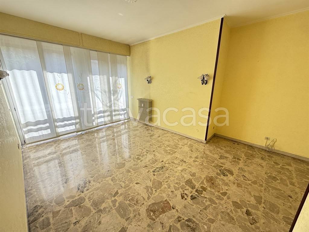 appartamento in vendita a Sesto San Giovanni in zona Rondinella