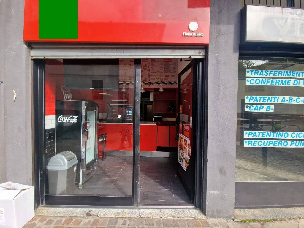 negozio in vendita a Sesto San Giovanni