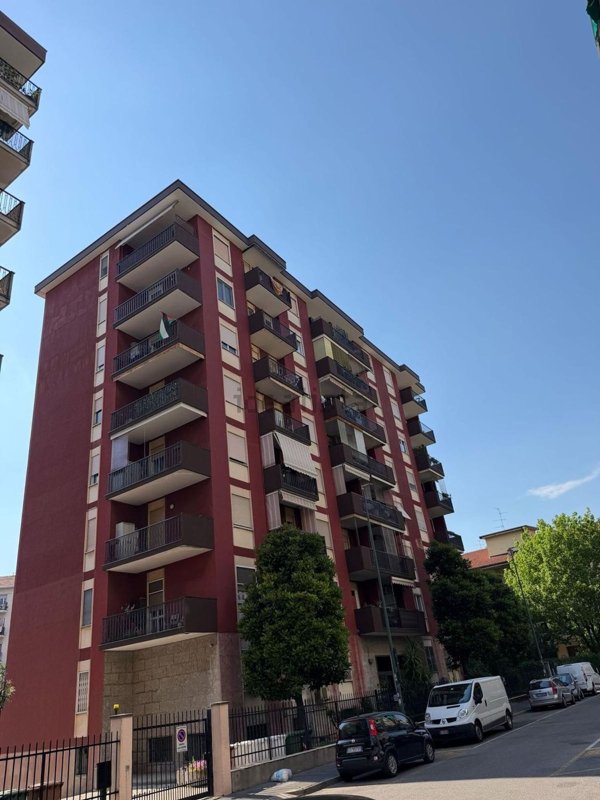 appartamento in vendita a Sesto San Giovanni in zona Restellone