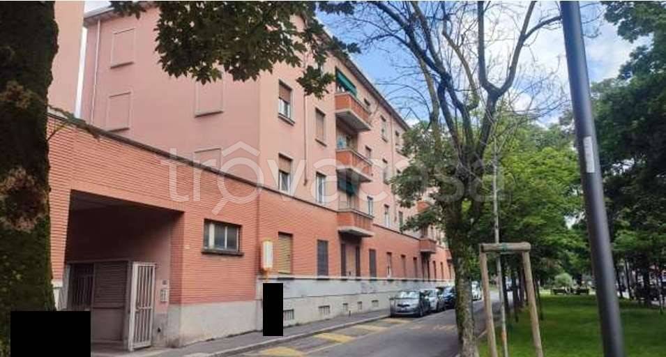 appartamento in vendita a Sesto San Giovanni in zona Rondinella