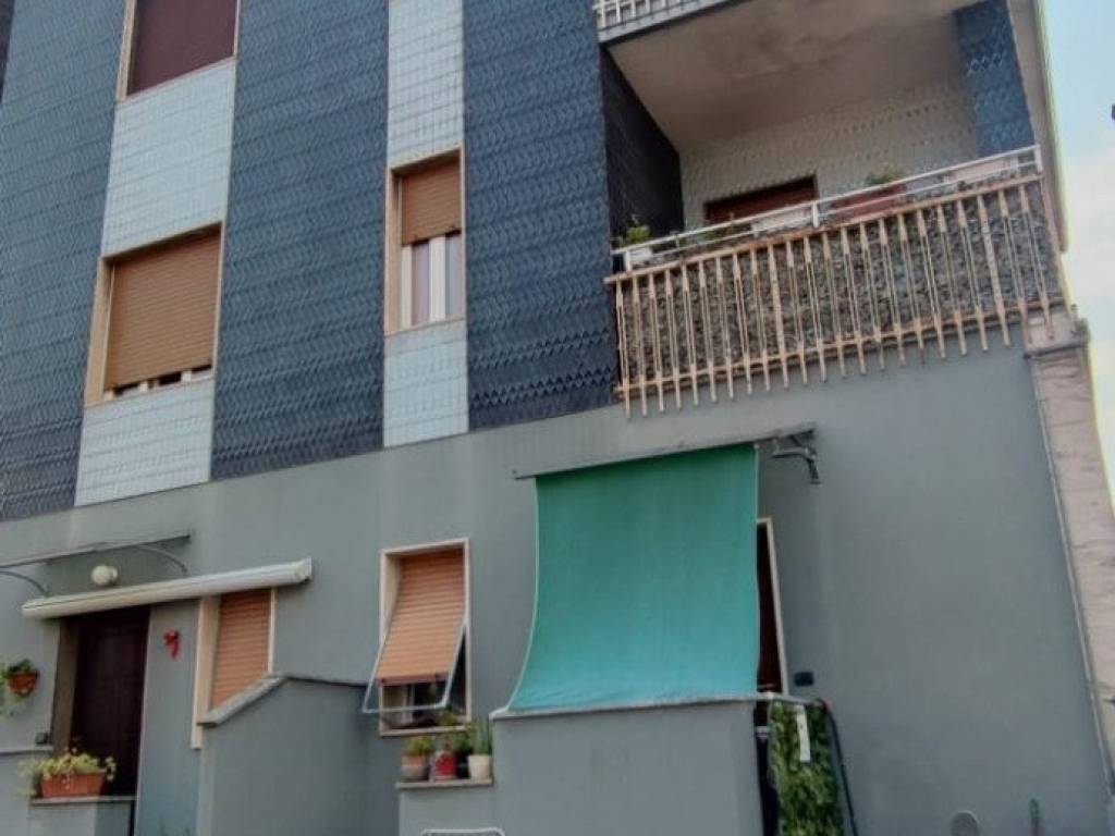appartamento in vendita a Sesto San Giovanni in zona Pelucca/Villaggio Falck