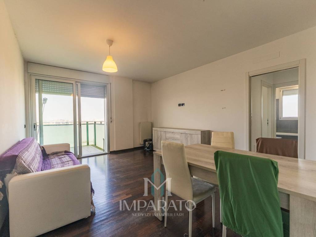appartamento in vendita a Sesto San Giovanni in zona Cascina de' Gatti