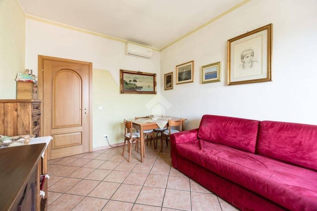 appartamento in vendita a Sesto San Giovanni in zona Rondinella