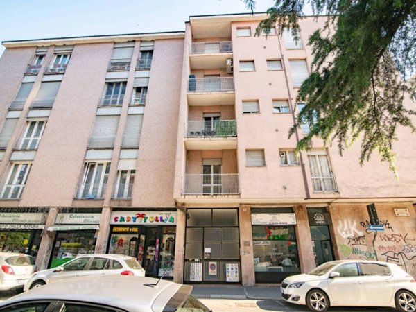 appartamento in vendita a Sesto San Giovanni in zona Rondò/Torretta