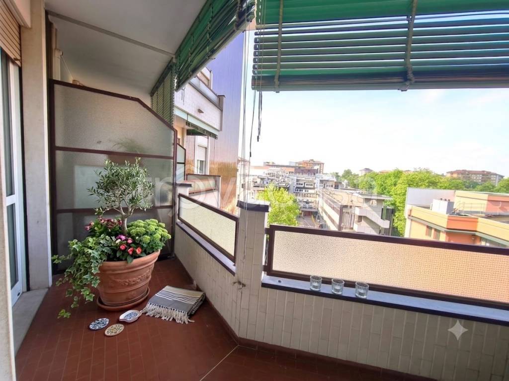 appartamento in vendita a Sesto San Giovanni in zona Rondò/Torretta