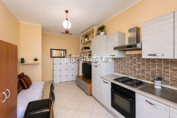 appartamento in vendita a Sesto San Giovanni in zona Cascina de' Gatti