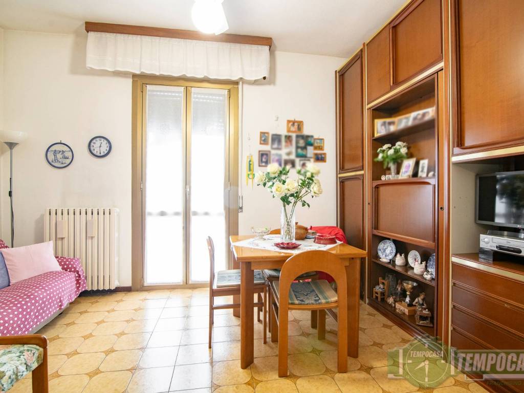appartamento in vendita a Sesto San Giovanni in zona Le Corti