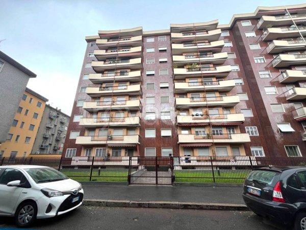 appartamento in vendita a Sesto San Giovanni in zona Rondinella