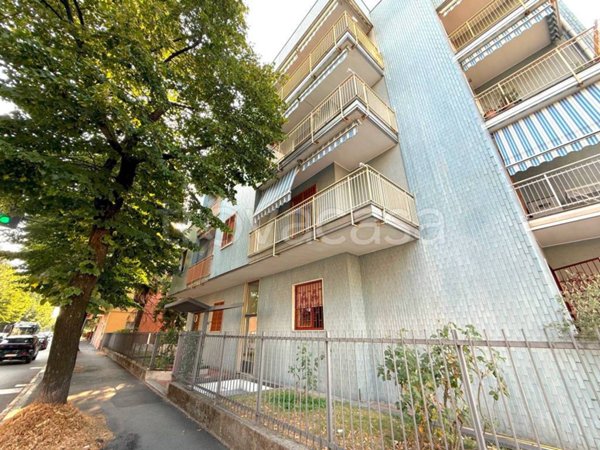 appartamento in vendita a Sesto San Giovanni in zona Cascina de' Gatti