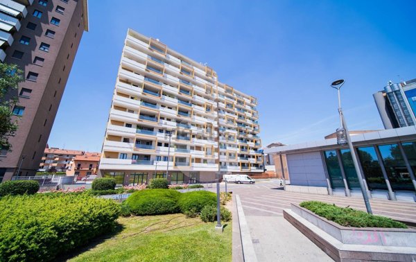 appartamento in vendita a Sesto San Giovanni in zona Rondò/Torretta