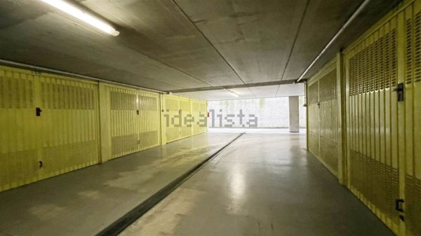 box auto in vendita a Sesto San Giovanni