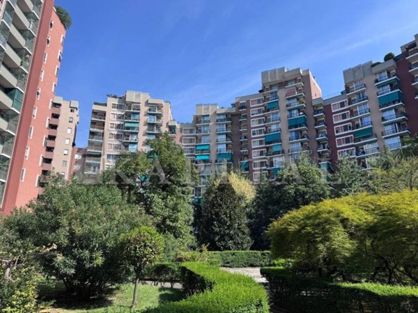 appartamento in vendita a Sesto San Giovanni in zona Rondò/Torretta